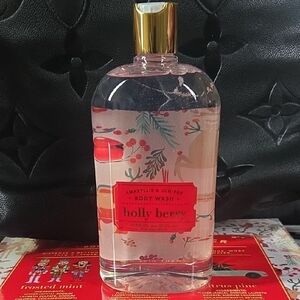 Amaryllis & Juniper Body Wash - Red